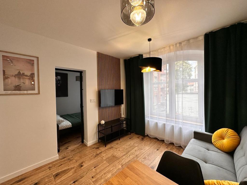 Green Hill Apartments Katowice Bagian luar foto