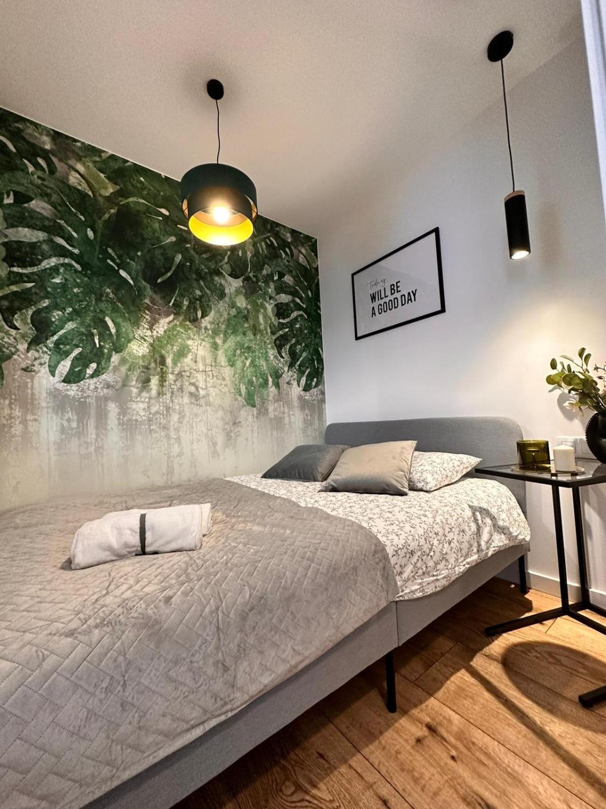 Green Hill Apartments Katowice Bagian luar foto