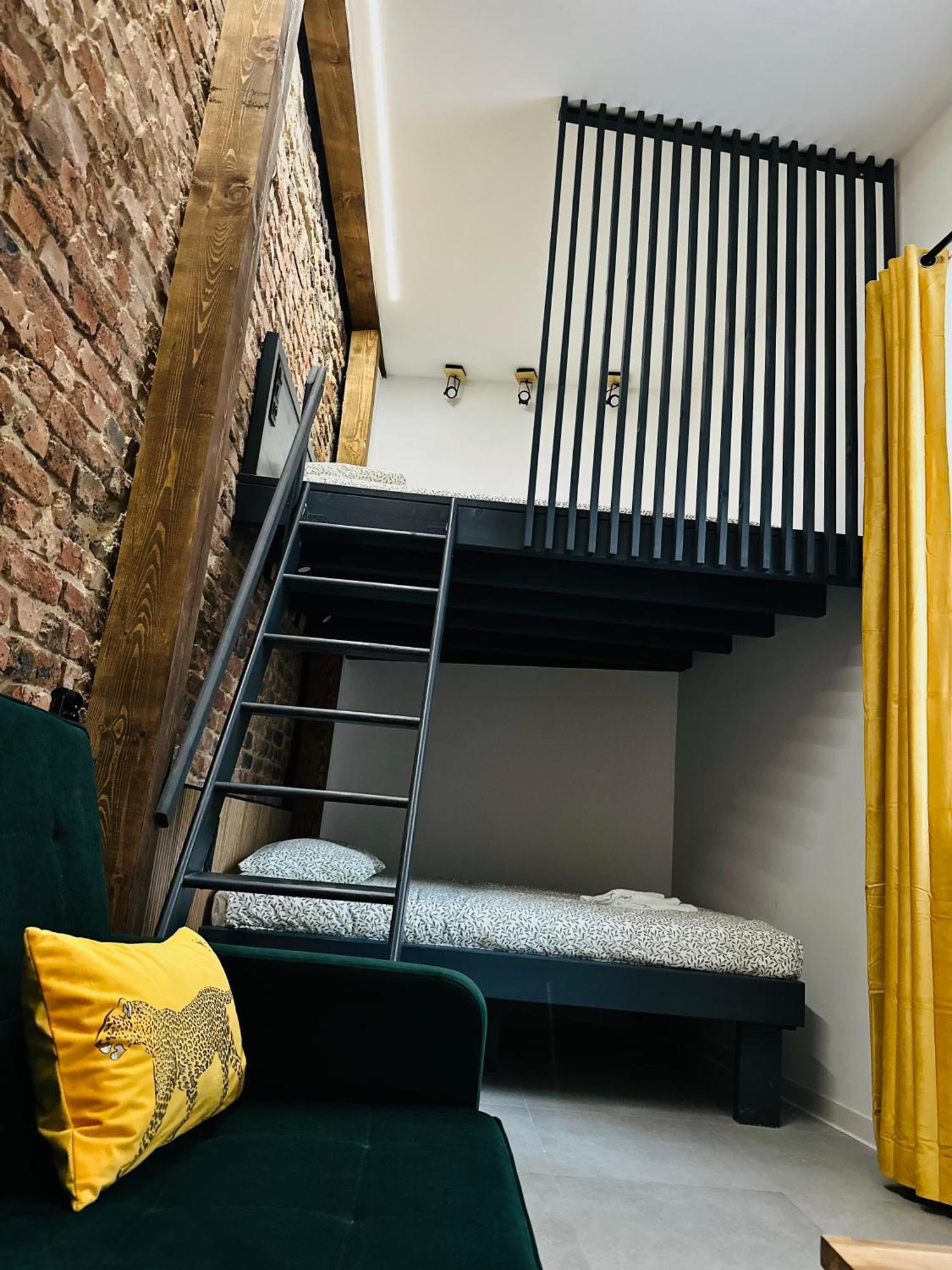 Green Hill Apartments Katowice Bagian luar foto