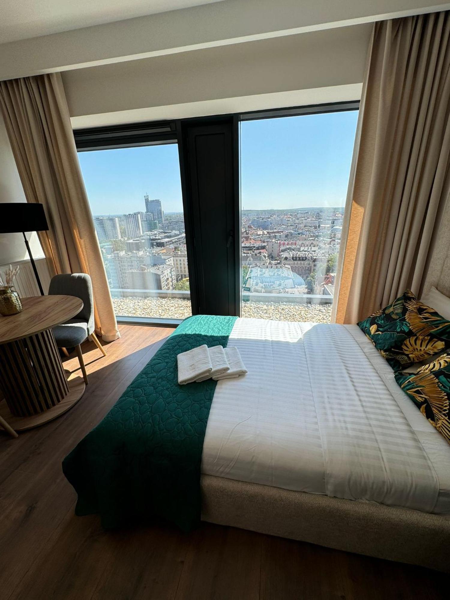 Green Hill Apartments Katowice Bagian luar foto